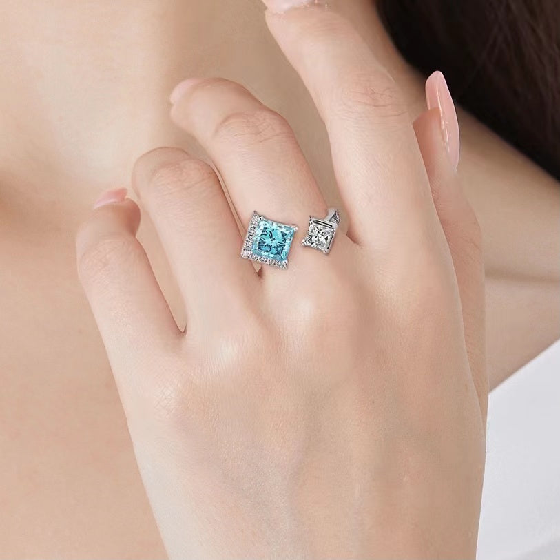 AIN Open Ring with Blue Diamonds（White Gold）